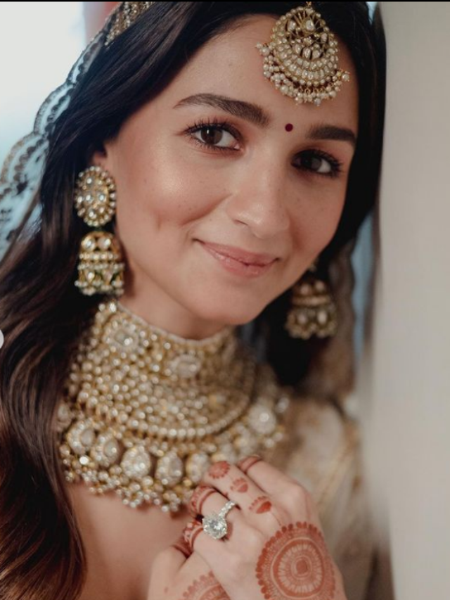 Bollywood divas and their expensive engagement rings OTTplay